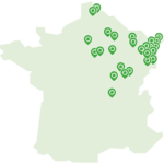 Carte de la France avec des points placés aux endroits où il y a des agences d'emploi Actua.